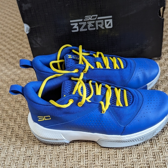 UNDER ARMOUR Steph Curry GS SC 3 ZeroIV Kids Sneakers Size 7Y - Picture 4 of 6